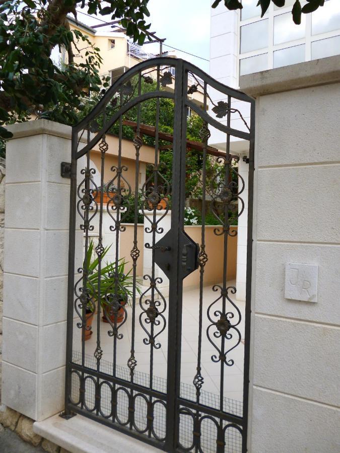 Jani Apartma Hvar Town