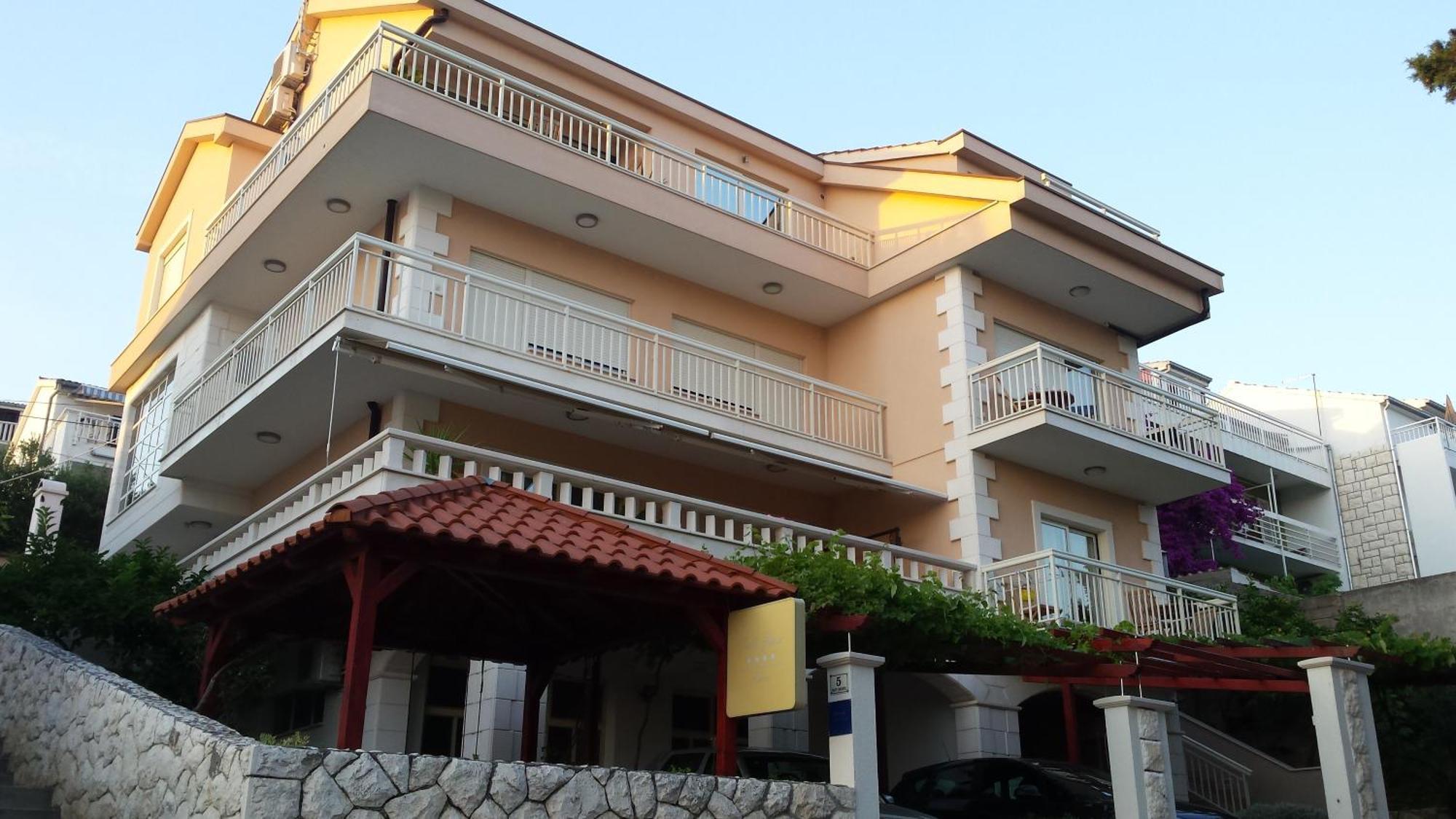 Jani Apartma Hvar Town